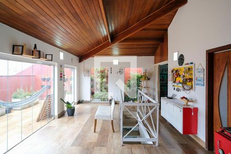 Apartamento à venda com 220m², 3 quartos e 2 vagasSegundo andar