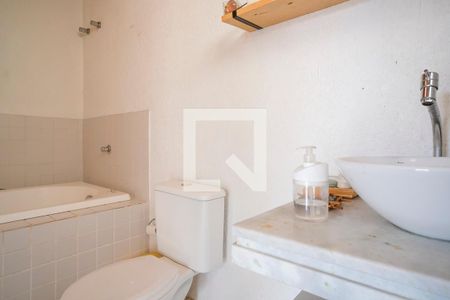 Apartamento à venda com 220m², 3 quartos e 2 vagasBanheiro segundo andar