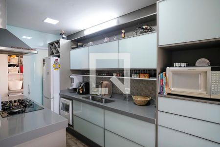 Apartamento à venda com 220m², 3 quartos e 2 vagasCozinha