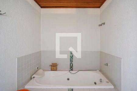 Apartamento à venda com 220m², 3 quartos e 2 vagasBanheiro segundo andar