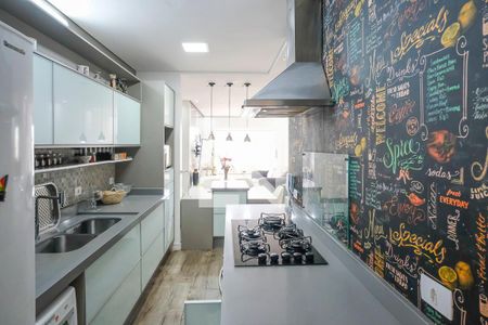 Apartamento à venda com 220m², 3 quartos e 2 vagasCozinha