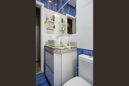 Apartamento à venda com 220m², 3 quartos e 2 vagasBanheiro da suíte