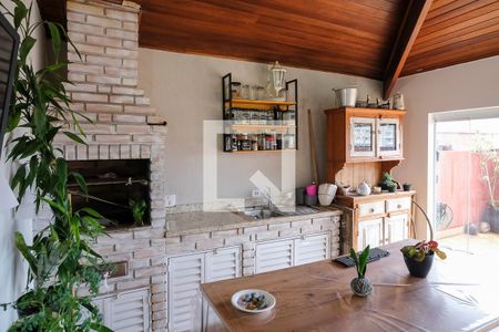 Apartamento à venda com 220m², 3 quartos e 2 vagasSegundo andar