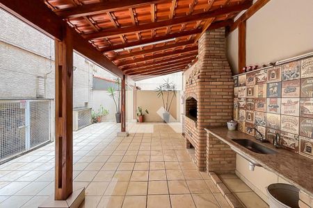 Apartamento à venda com 220m², 3 quartos e 2 vagasChurrasqueira