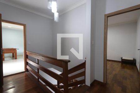 Casa à venda com 350m², 5 quartos e 3 vagasHall dos quartos