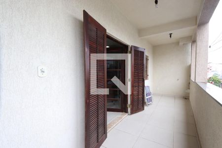 Casa à venda com 350m², 5 quartos e 3 vagasVaranda da frente