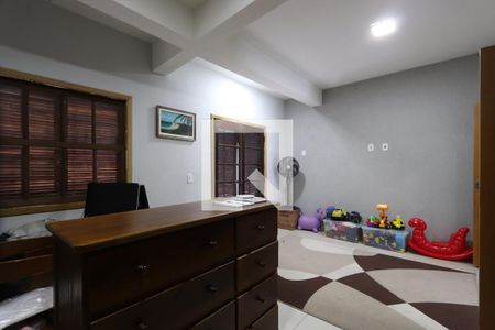 Casa à venda com 350m², 5 quartos e 3 vagasQuarto 4 (escritório)