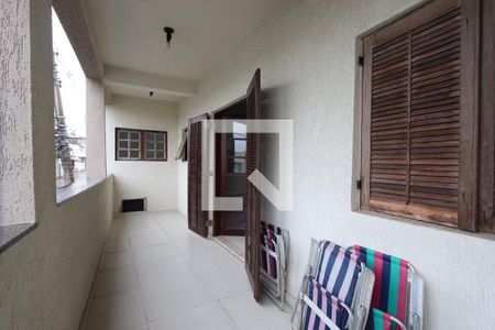 Casa à venda com 350m², 5 quartos e 3 vagasVaranda da frente