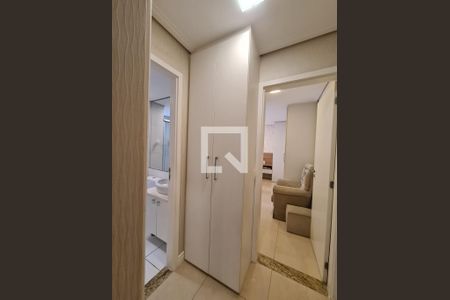 Apartamento à venda com 84m², 3 quartos e 1 vaga Apartamento à venda com 84m², 3 quartos e 1 vagaBanheiro Social