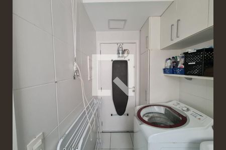Apartamento à venda com 84m², 3 quartos e 1 vaga Apartamento à venda com 84m², 3 quartos e 1 vagaÁrea de Serviço