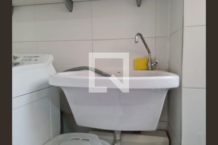 Apartamento à venda com 84m², 3 quartos e 1 vaga Apartamento à venda com 84m², 3 quartos e 1 vagaÁrea de Serviço