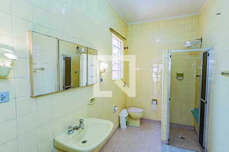 Casa à venda com 87m², 2 quartos e 2 vagas Casa à venda com 87m², 2 quartos e 2 vagasBanheiro