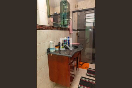 Casa à venda com 148m², 3 quartos e 2 vagas Casa à venda com 148m², 3 quartos e 2 vagasBanheiro