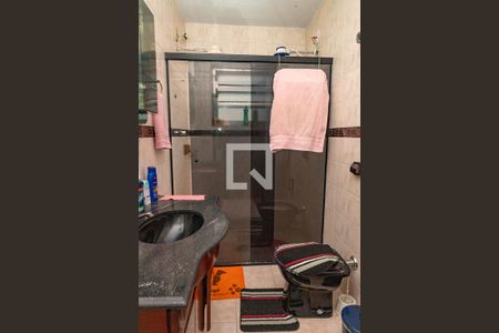 Casa à venda com 148m², 3 quartos e 2 vagas Casa à venda com 148m², 3 quartos e 2 vagasBanheiro