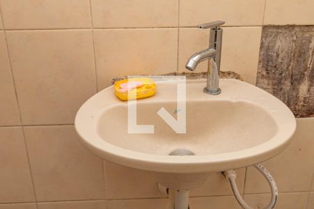 Casa à venda com 148m², 3 quartos e 2 vagas Casa à venda com 148m², 3 quartos e 2 vagasBanheiro de serviço