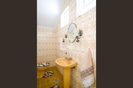 Casa à venda com 349m², 3 quartos e 7 vagas Casa à venda com 349m², 3 quartos e 7 vagasLavado da Área Goumert