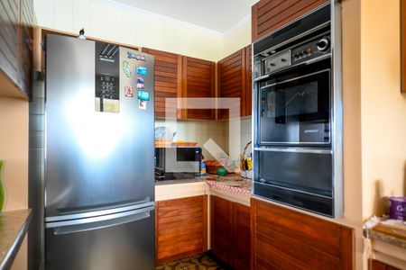 Casa à venda com 349m², 3 quartos e 7 vagas Casa à venda com 349m², 3 quartos e 7 vagasCozinha