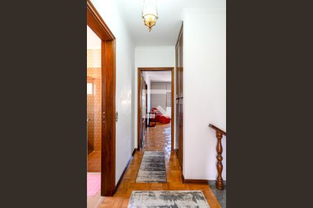 Casa à venda com 349m², 3 quartos e 7 vagas Casa à venda com 349m², 3 quartos e 7 vagasCorredor