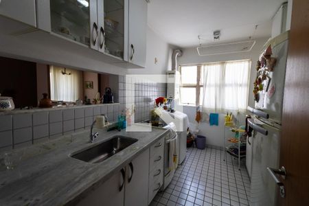 Apartamento à venda com 74m², 3 quartos e 1 vaga Apartamento à venda com 74m², 3 quartos e 1 vagaCozinha/Área de serviço