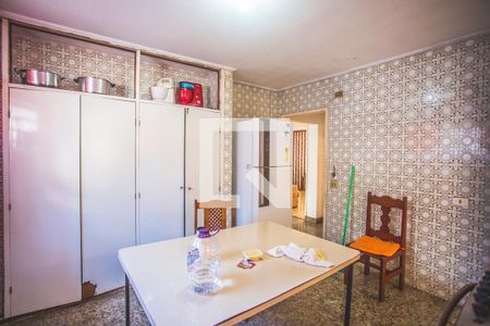 Casa para alugar com 201m², 4 quartos e 3 vagas Casa para alugar com 201m², 4 quartos e 3 vagasCozinha