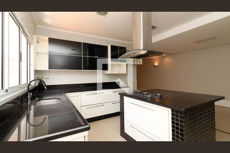 Casa à venda com 250m², 3 quartos e 10 vagasCozinha