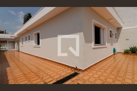 Casa à venda com 250m², 3 quartos e 10 vagasQuintal