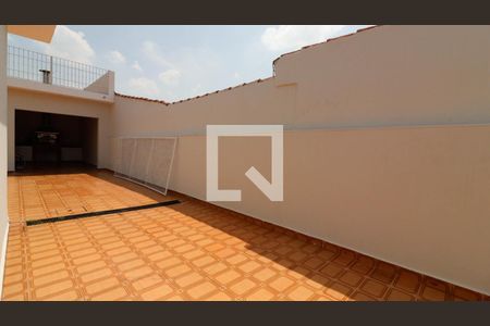 Casa à venda com 250m², 3 quartos e 10 vagasVista da Suíte 2
