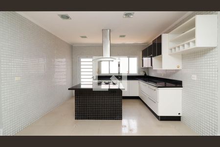 Casa à venda com 250m², 3 quartos e 10 vagasCozinha