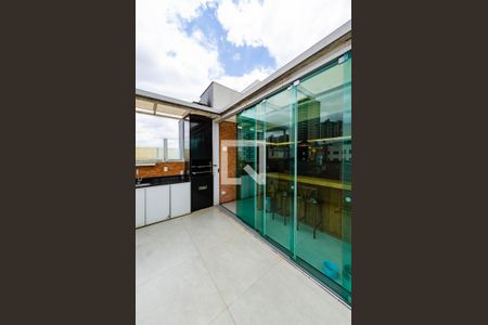 Apartamento à venda com 160m², 3 quartos e 2 vagas Apartamento à venda com 160m², 3 quartos e 2 vagasCobertura