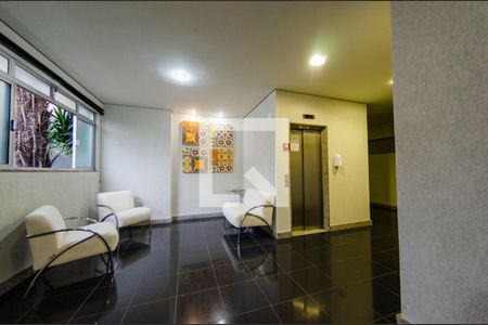 Apartamento à venda com 160m², 3 quartos e 2 vagas Apartamento à venda com 160m², 3 quartos e 2 vagasÁrea comum