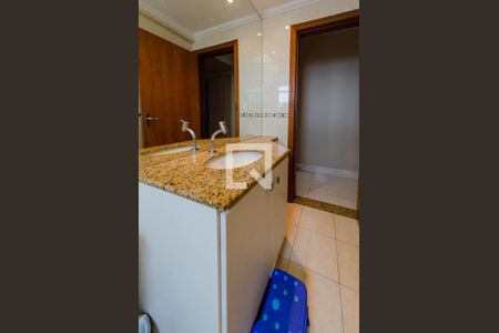 Apartamento à venda com 160m², 3 quartos e 2 vagas Apartamento à venda com 160m², 3 quartos e 2 vagasBanheiro