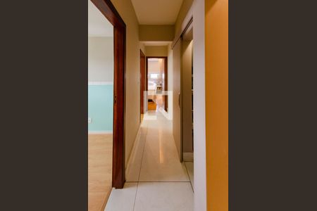 Apartamento à venda com 160m², 3 quartos e 2 vagas Apartamento à venda com 160m², 3 quartos e 2 vagasCorredor