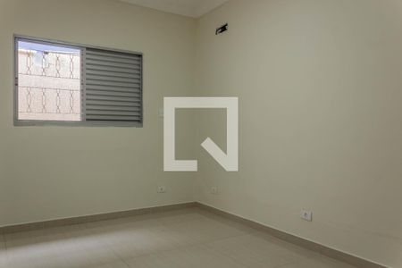 Casa à venda com 257m², 4 quartos e 3 vagas Casa à venda com 257m², 4 quartos e 3 vagasQuarto 1