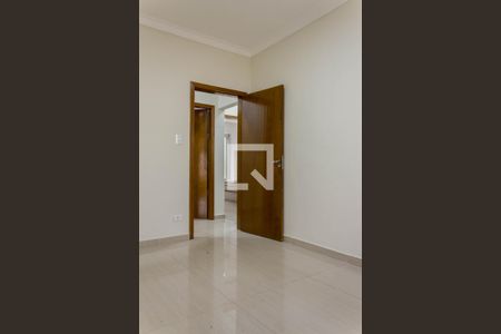 Casa à venda com 257m², 4 quartos e 3 vagas Casa à venda com 257m², 4 quartos e 3 vagasQuarto 1