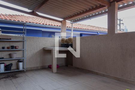 Casa à venda com 257m², 4 quartos e 3 vagas Casa à venda com 257m², 4 quartos e 3 vagasÁrea de Serviço