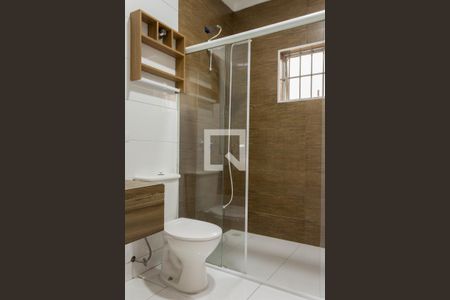 Casa à venda com 257m², 4 quartos e 3 vagas Casa à venda com 257m², 4 quartos e 3 vagasBanheiro