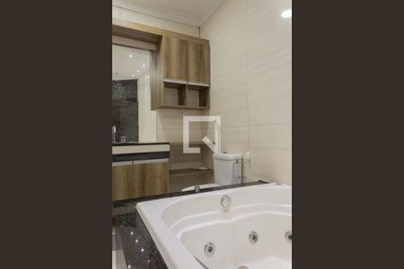 Casa à venda com 257m², 4 quartos e 3 vagas Casa à venda com 257m², 4 quartos e 3 vagasBanheiro da Suíte 1