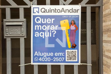 Casa à venda com 257m², 4 quartos e 3 vagas Casa à venda com 257m², 4 quartos e 3 vagasPlaca