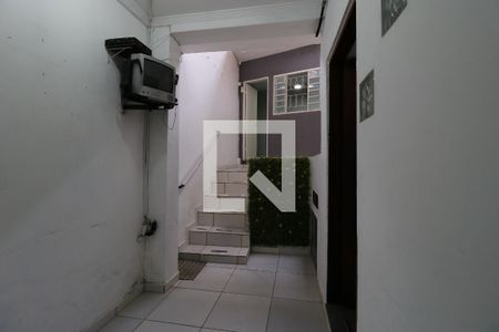 Casa à venda com 143m², 2 quartos e 1 vagaCorredor externo