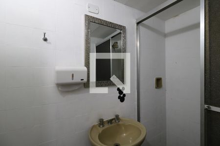 Casa à venda com 143m², 2 quartos e 1 vagaBanheiro