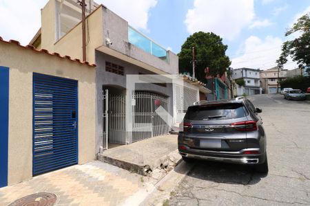 Casa à venda com 143m², 2 quartos e 1 vagaFachada