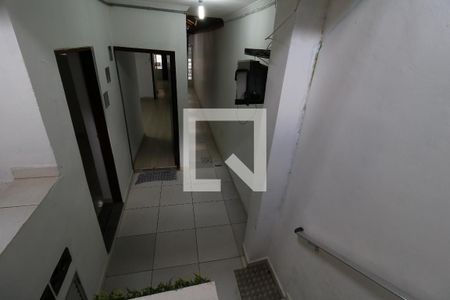 Casa à venda com 143m², 2 quartos e 1 vagaCorredor externo