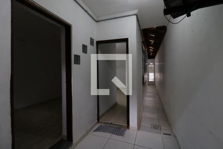 Casa à venda com 143m², 2 quartos e 1 vagaCorredor externo