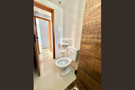 Apartamento à venda com 42m², 2 quartos e 1 vaga Apartamento à venda com 42m², 2 quartos e 1 vagaBanheiro