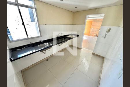 Apartamento à venda com 42m², 2 quartos e 1 vaga Apartamento à venda com 42m², 2 quartos e 1 vagaCozinha