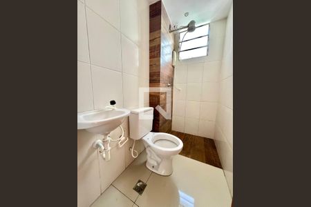 Apartamento à venda com 42m², 2 quartos e 1 vaga Apartamento à venda com 42m², 2 quartos e 1 vagaBanheiro