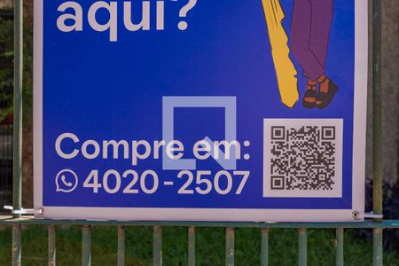 Casa à venda com 180m², 4 quartos e 1 vaga Casa à venda com 180m², 4 quartos e 1 vagaPlaca