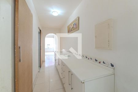 Apartamento à venda com 50m², 1 quarto e sem vaga Apartamento à venda com 50m², 1 quarto e sem vagaCorredor