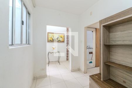 Apartamento à venda com 50m², 1 quarto e sem vaga Apartamento à venda com 50m², 1 quarto e sem vagaHall