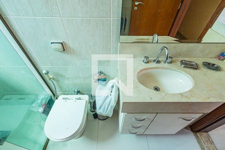 Apartamento à venda com 158m², 4 quartos e 4 vagasBanheiro